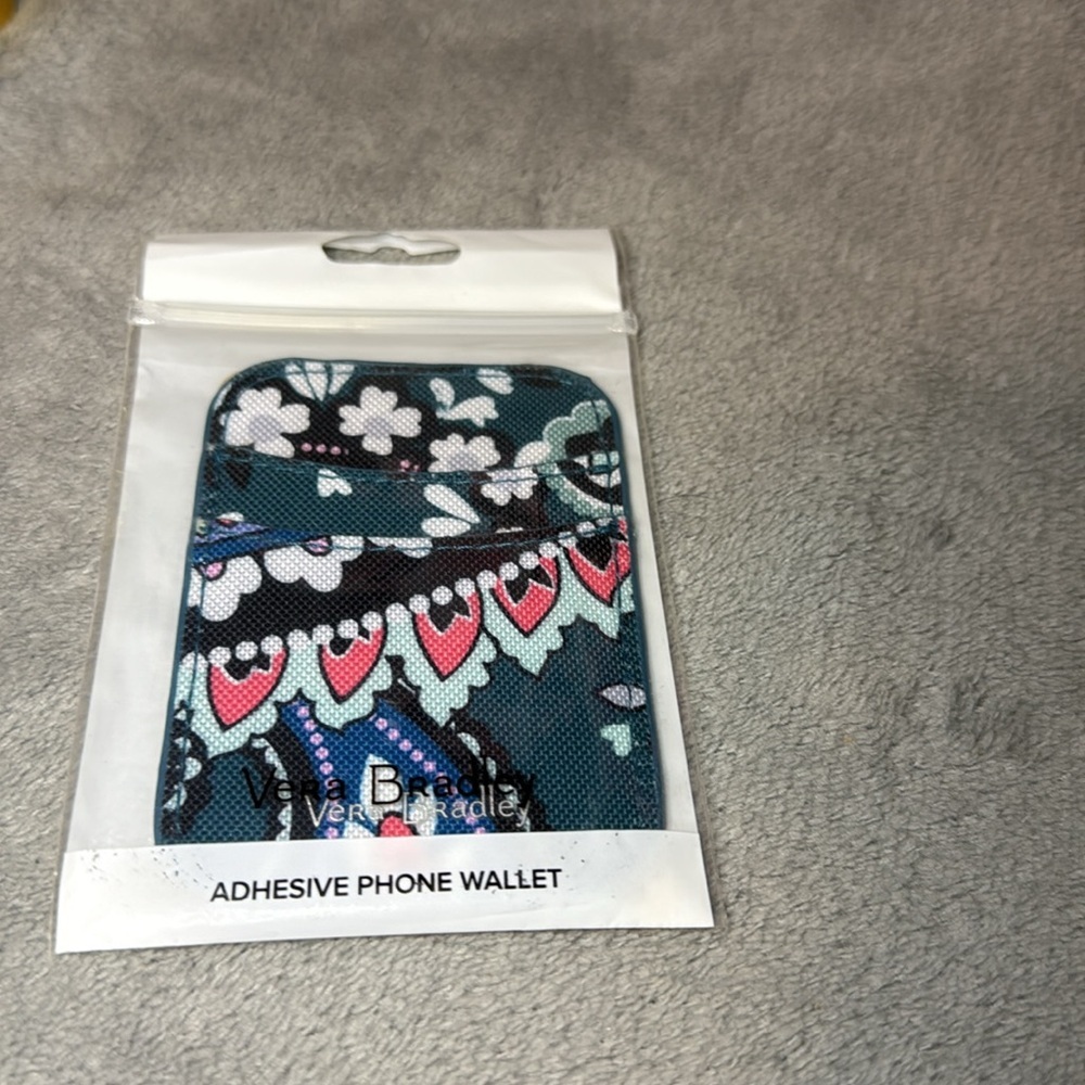💙🩷VERA BRADLEY💙🩷Haymarket Paisley
Jewel Lighten Up Adhesive Phone Wallet/NWT - Picture 4 of 4